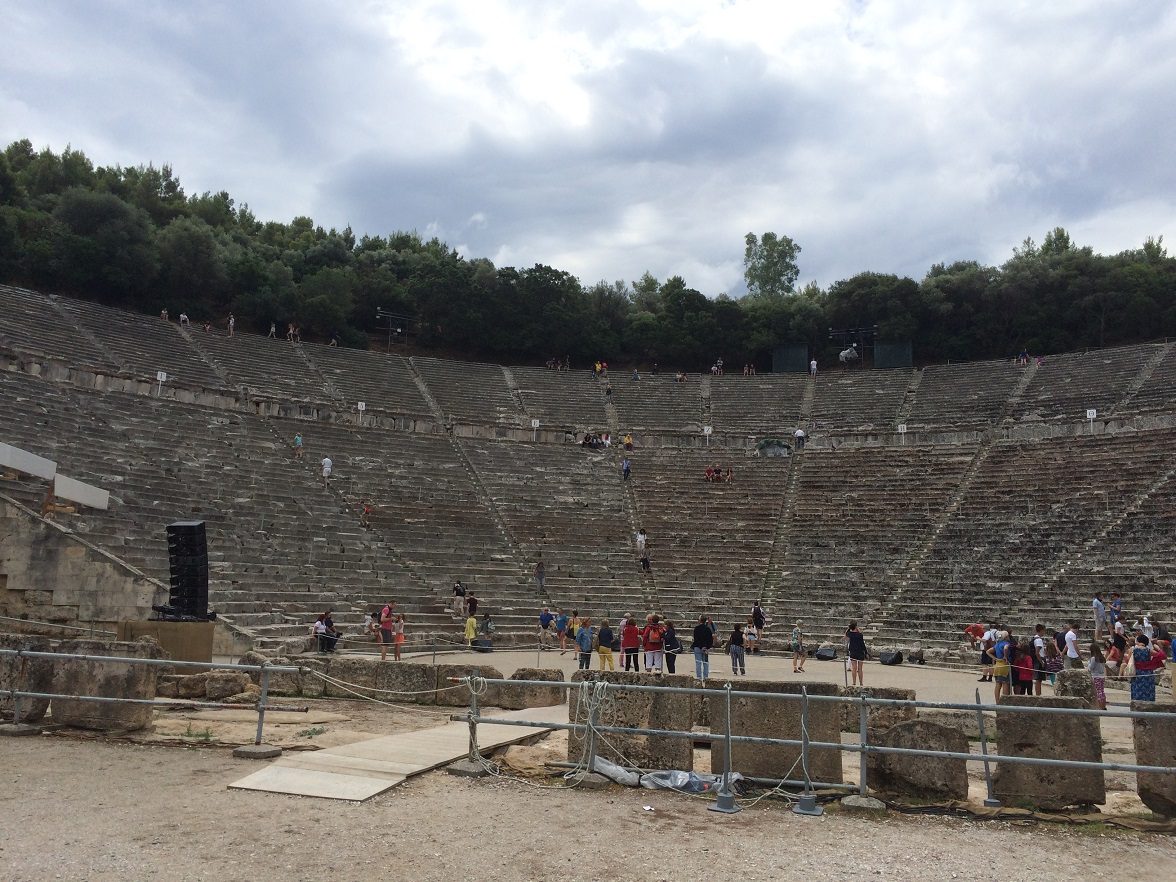 Theatre%2C%20Epidaurus%20%281%29.jpg
